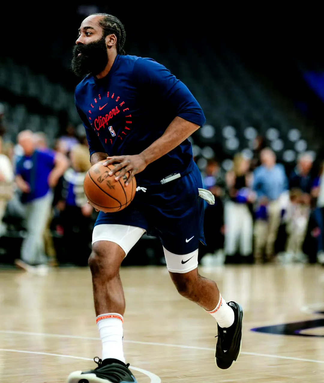 开云-包含赛后勒沃库森备战NBA常规赛；状态回暖细节曝光；气氛紧张；资深球员宣示担当的词条